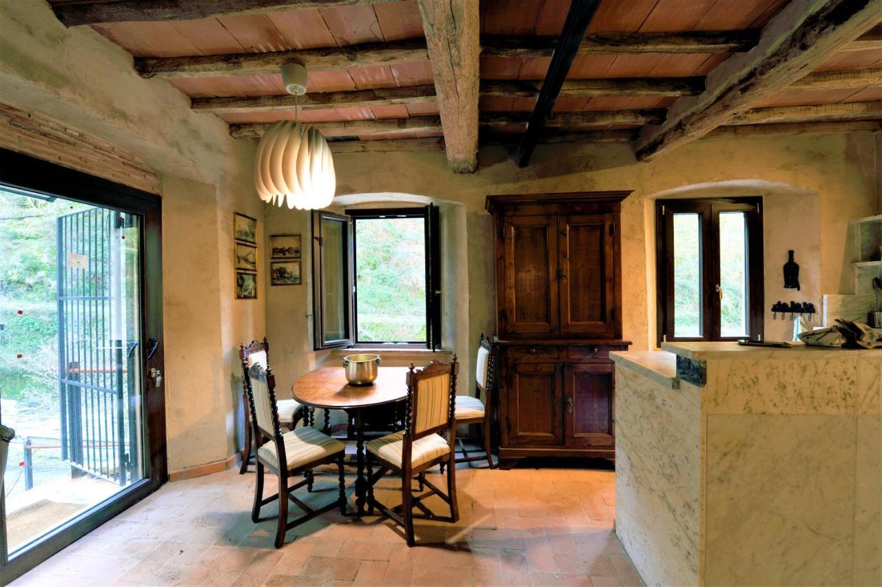 Incantevole Casa Sul Fiume, Relax E Natura Ai Piedi Della Alpi Apuane Massa  Exterior foto